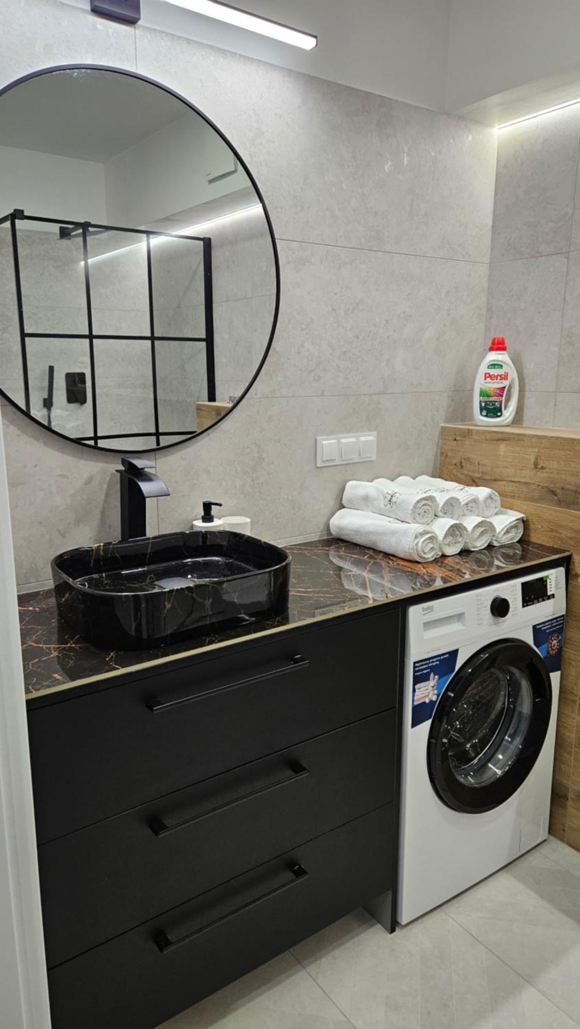 Apartament Bulgarska 59 - Sypialnia I Salon - 40M2 - Self Check In 24H Poznań Extérieur photo